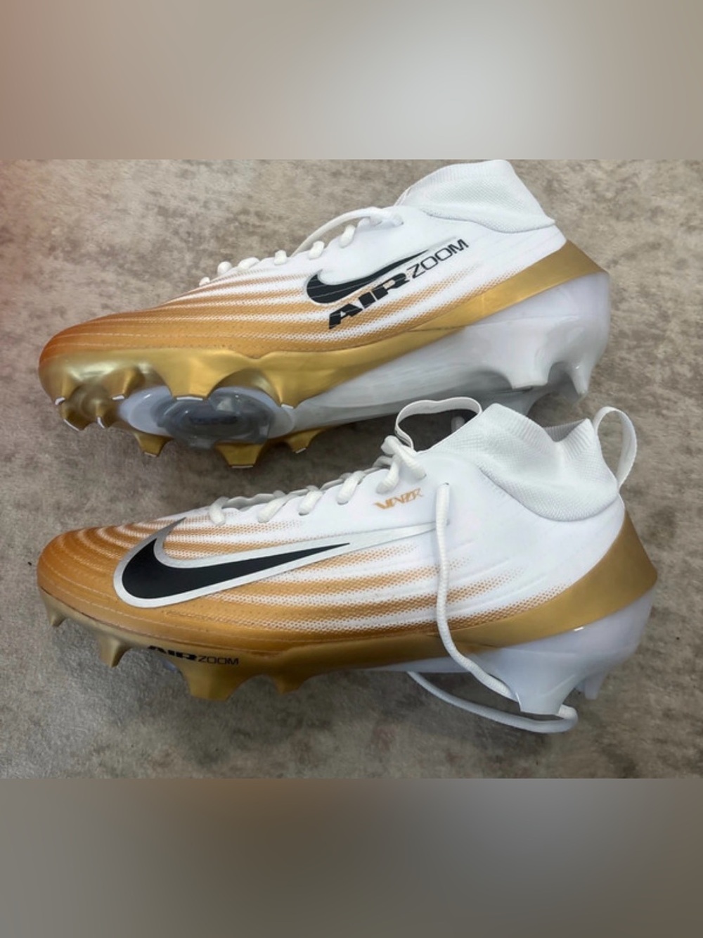 Nike Men’s Athletic Cleats — White & Gold